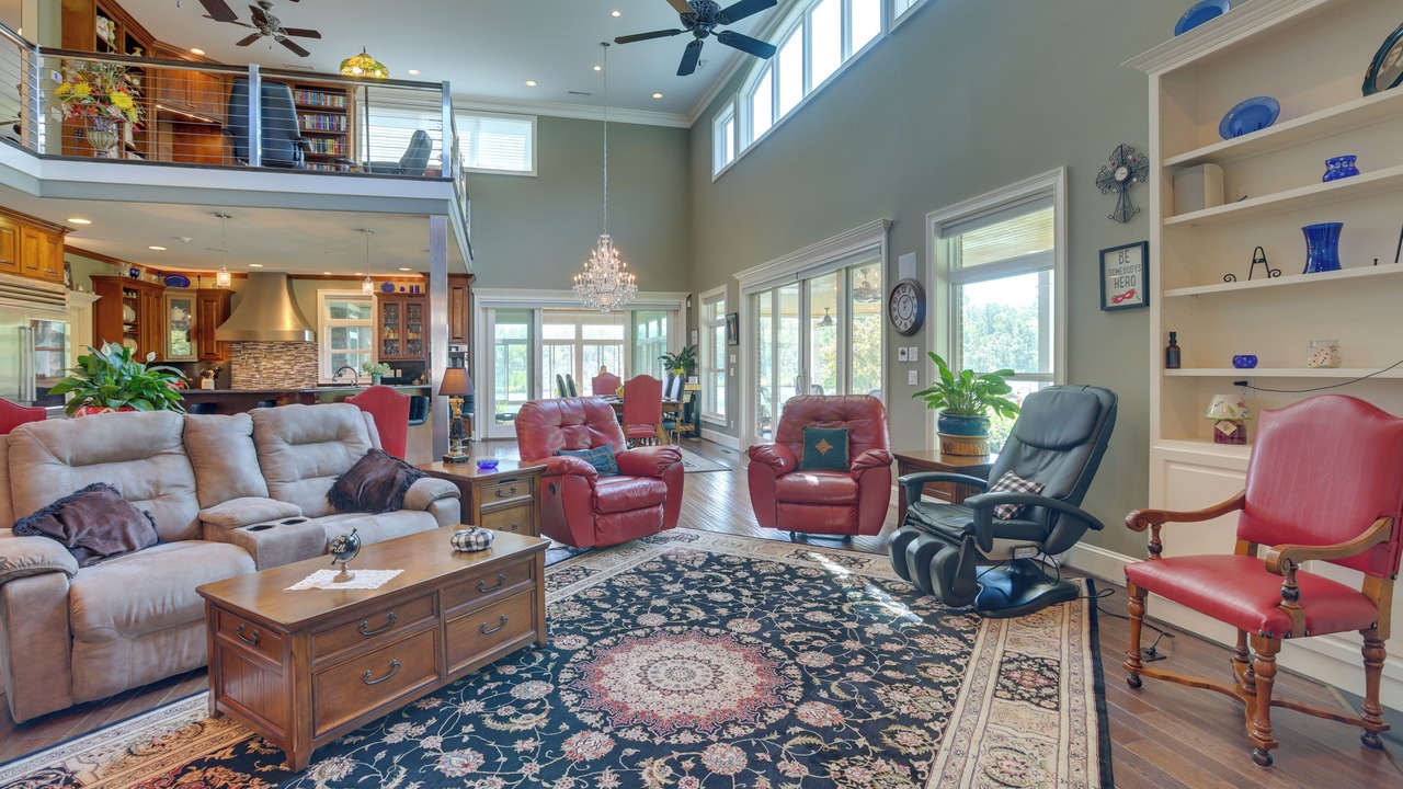 Photo of Bedroom in Alabaster