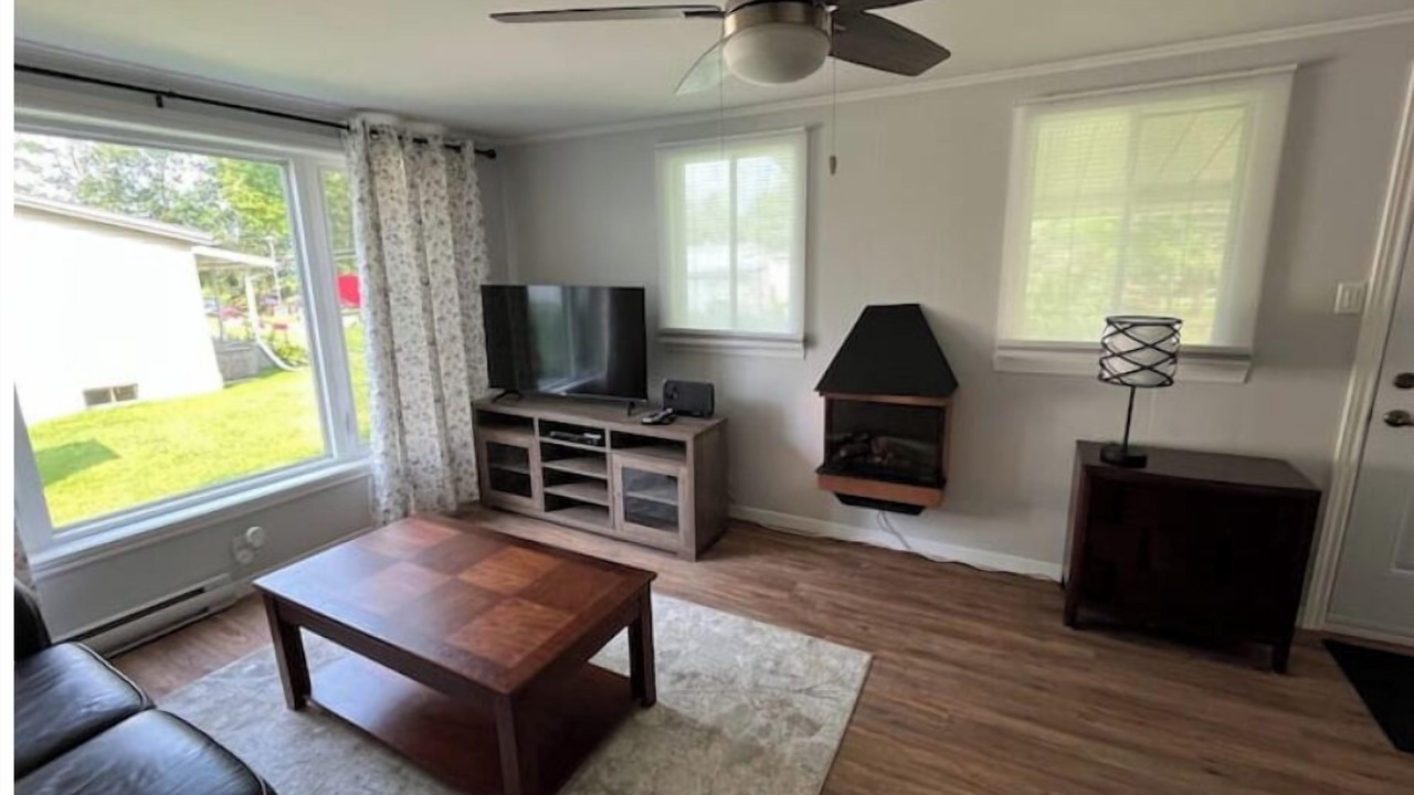 Photo of Livingroom in South Glengarry
