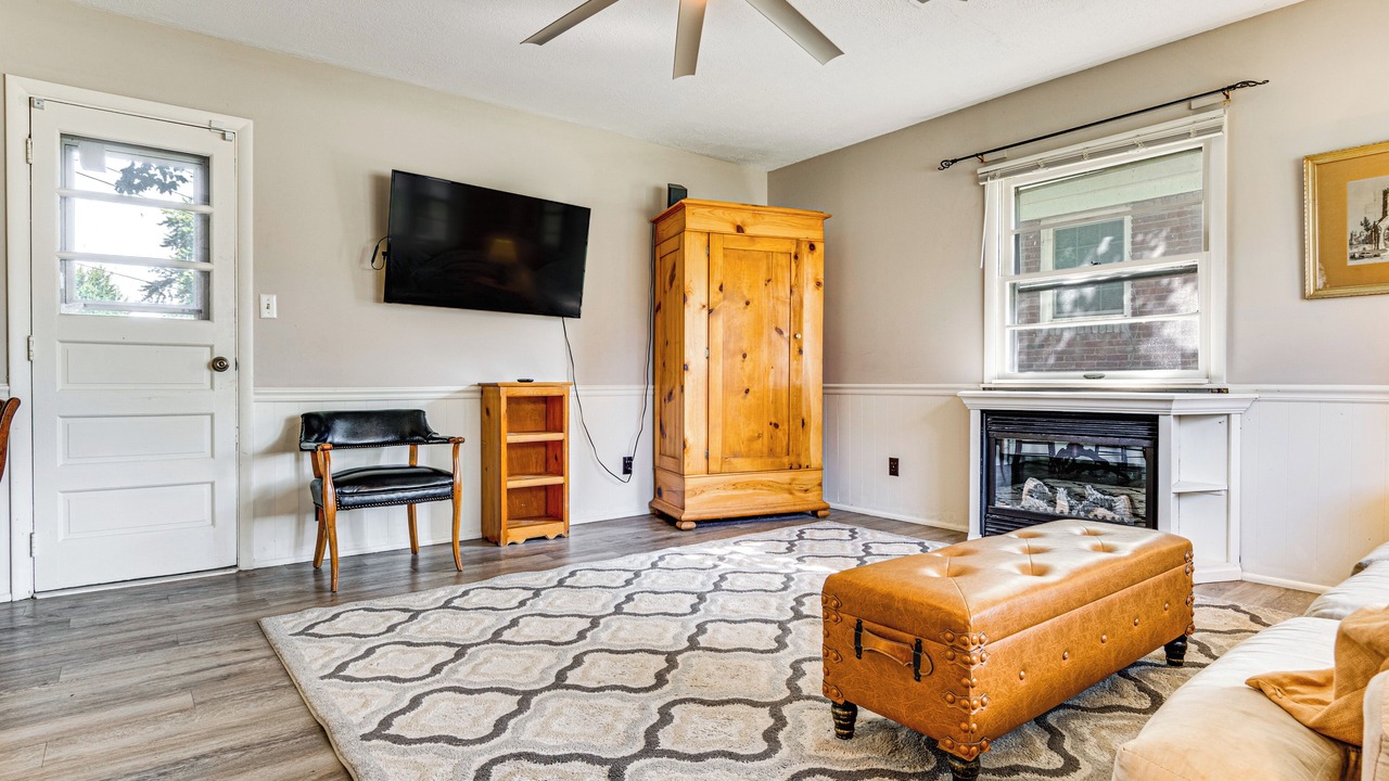 Photo of Livingroom in West Lafayette