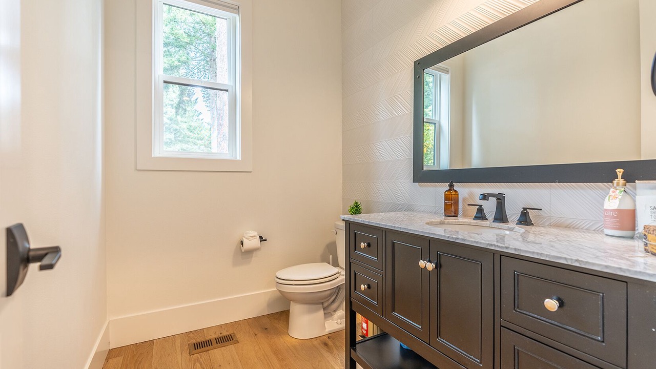 Photo of Bathroom in East Lake Hills