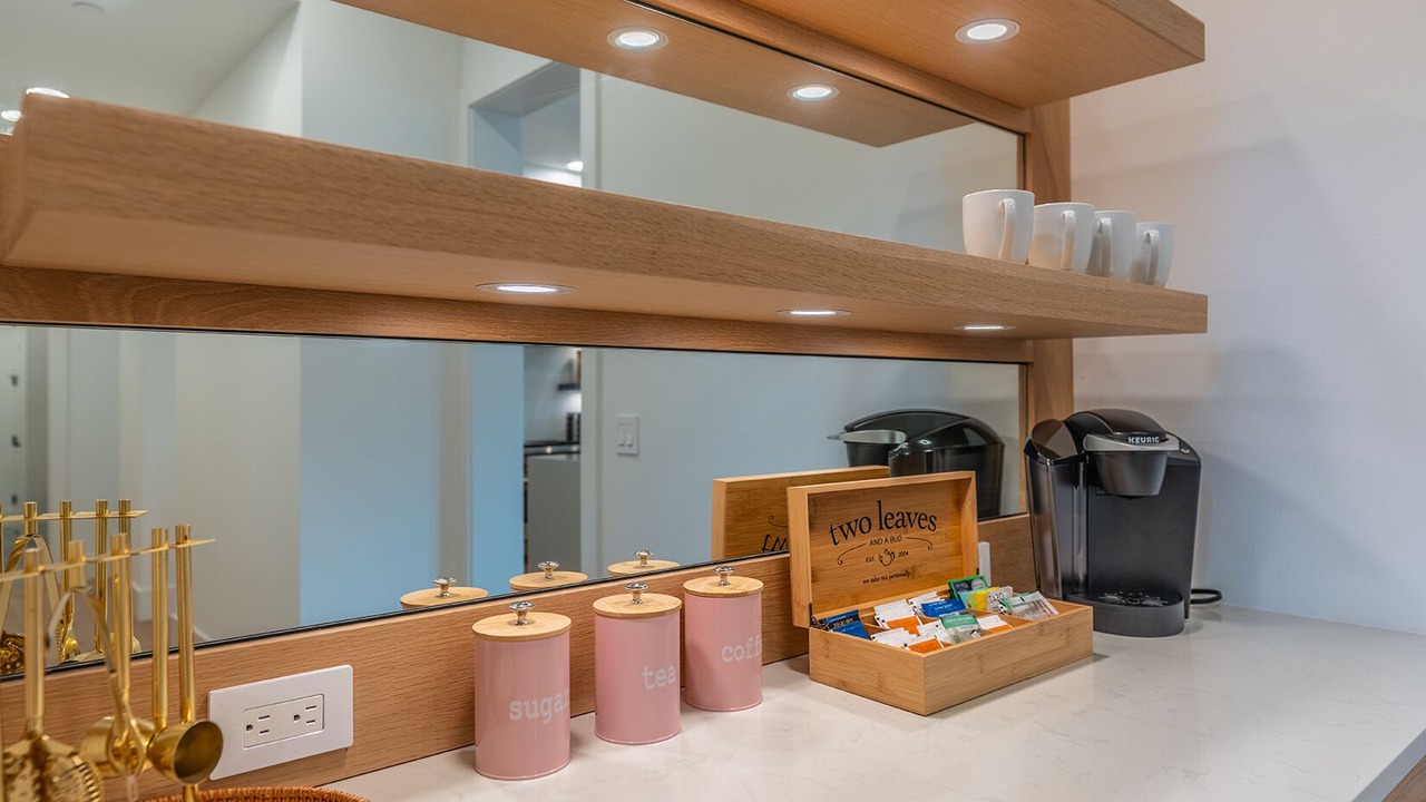 Photo of Others in East Lake Hills