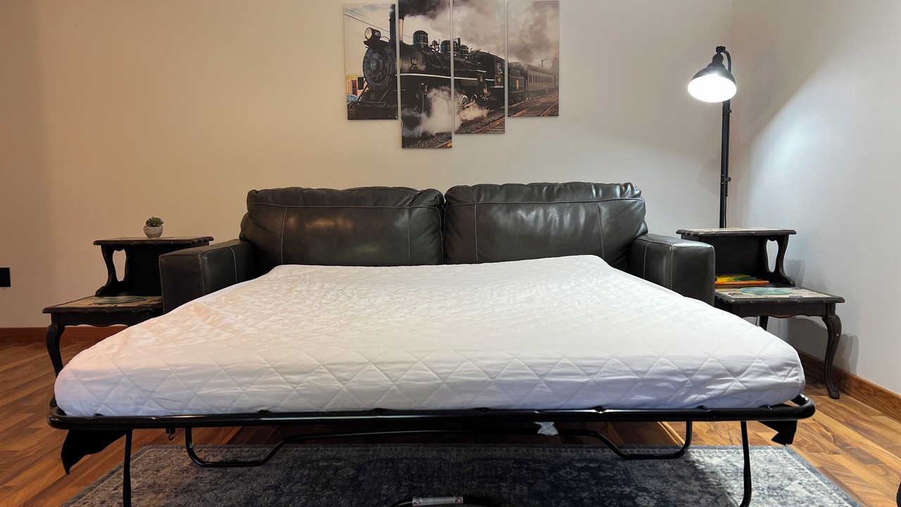 Photo of Bedroom in Cobden