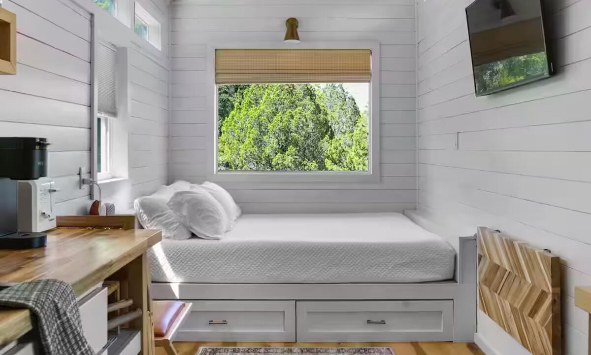 Photo of Bedroom in Valley Mills