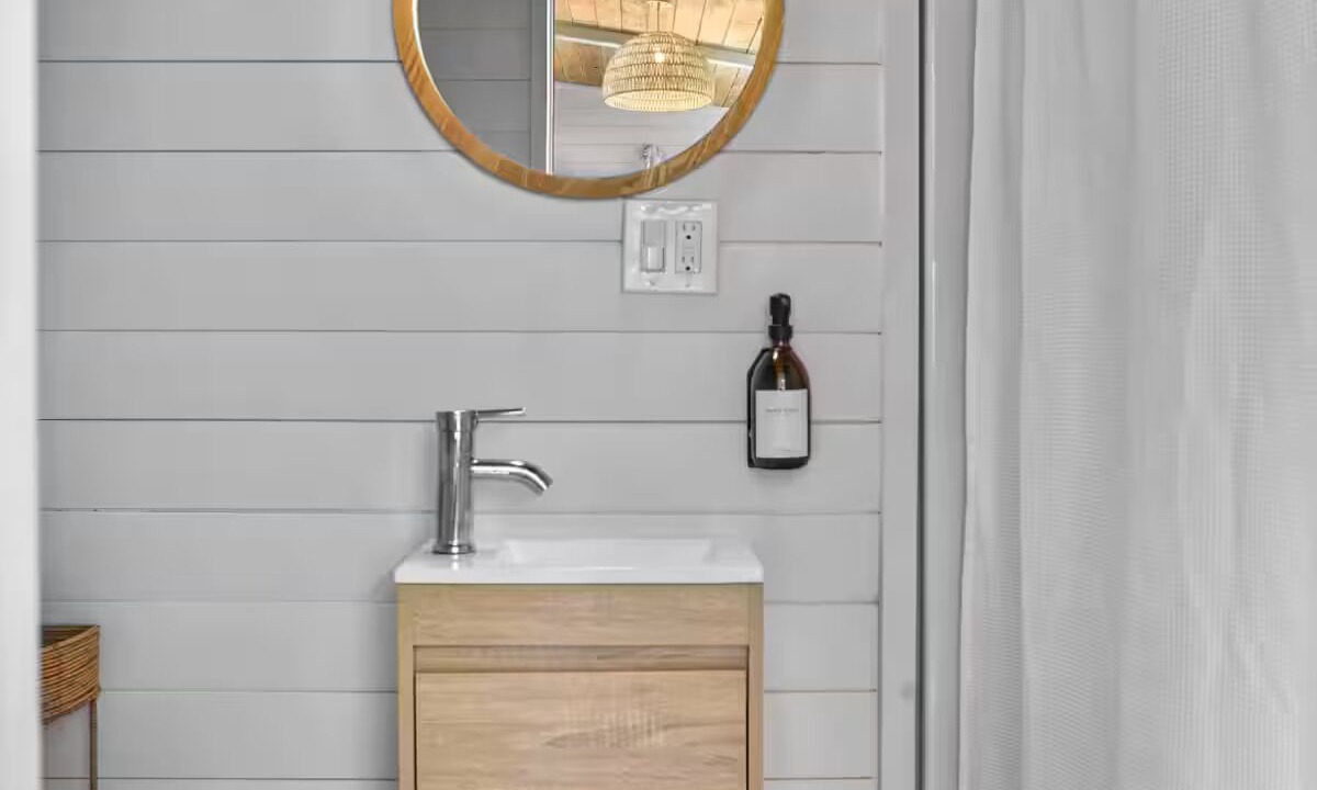 Photo of Bathroom in Valley Mills
