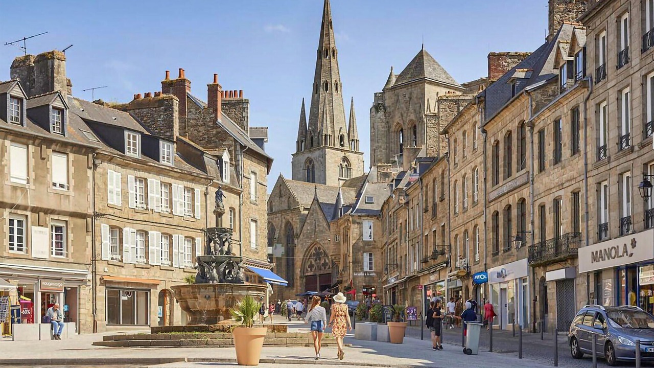 Photo of Others in Le Vieux-Bourg