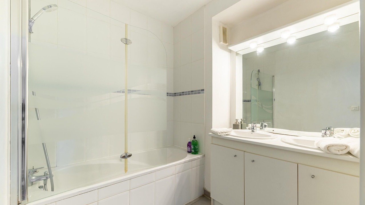 Photo of Bathroom in Quartier Doulon-Bottiere