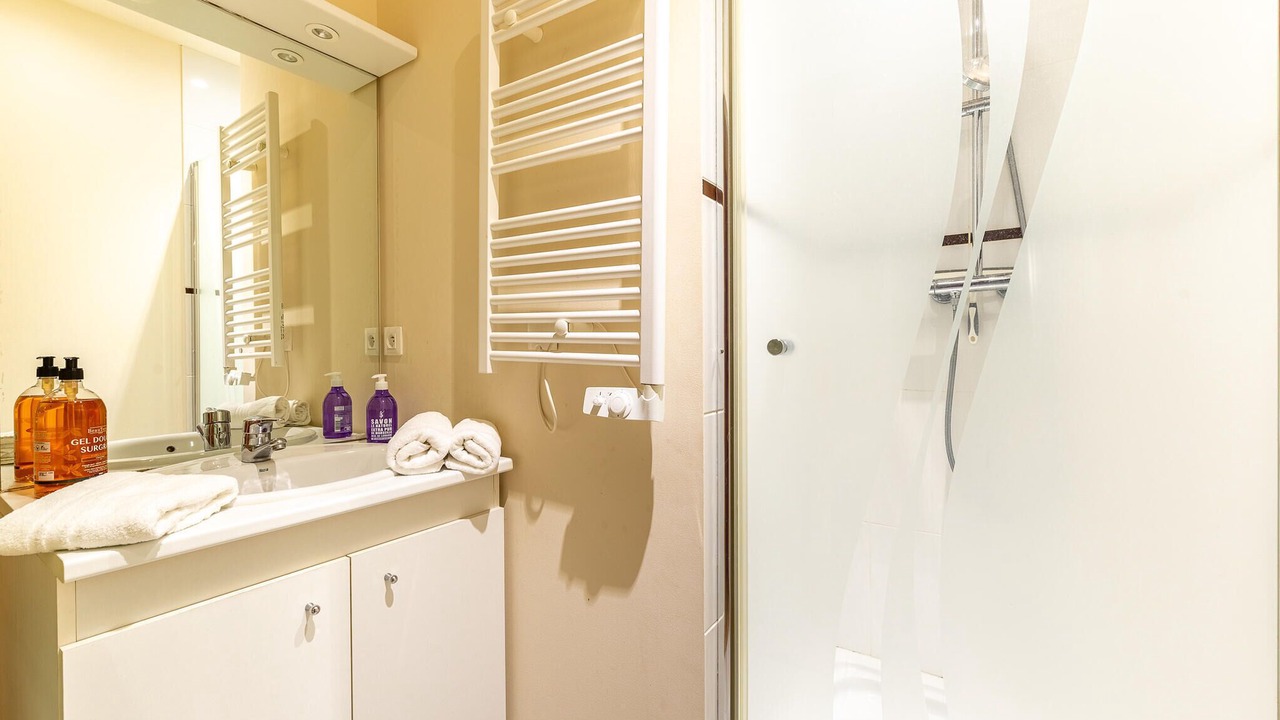 Photo of Bathroom in Quartier Doulon-Bottiere