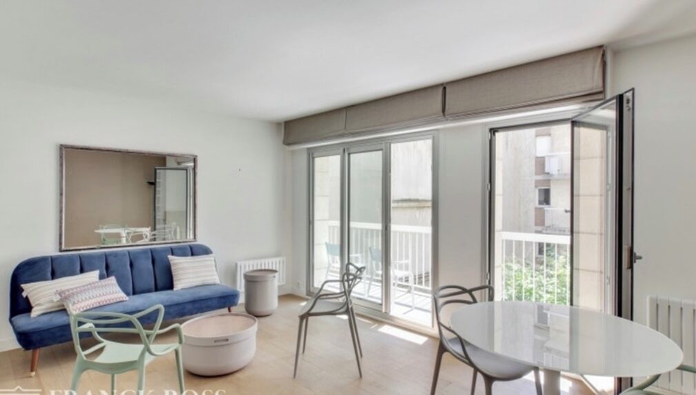 Photo of Livingroom in Quartier de l'Ecole-Militaire