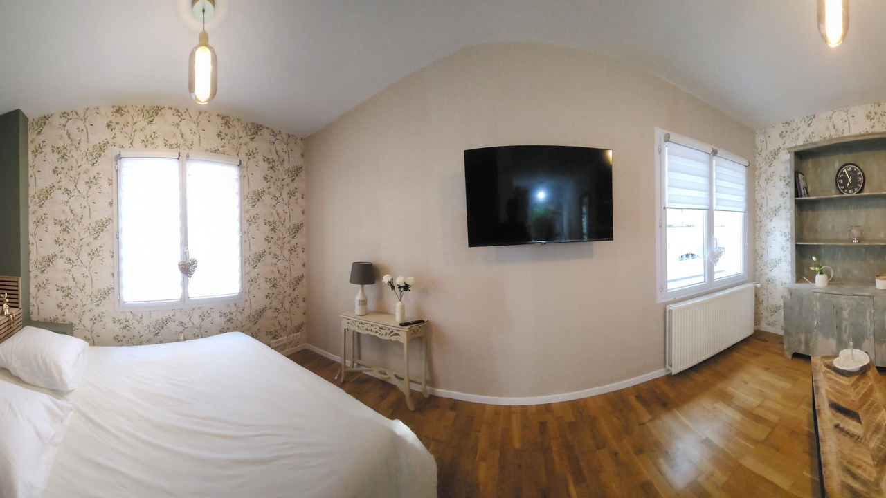 Photo of Bedroom in Saint-Leu
