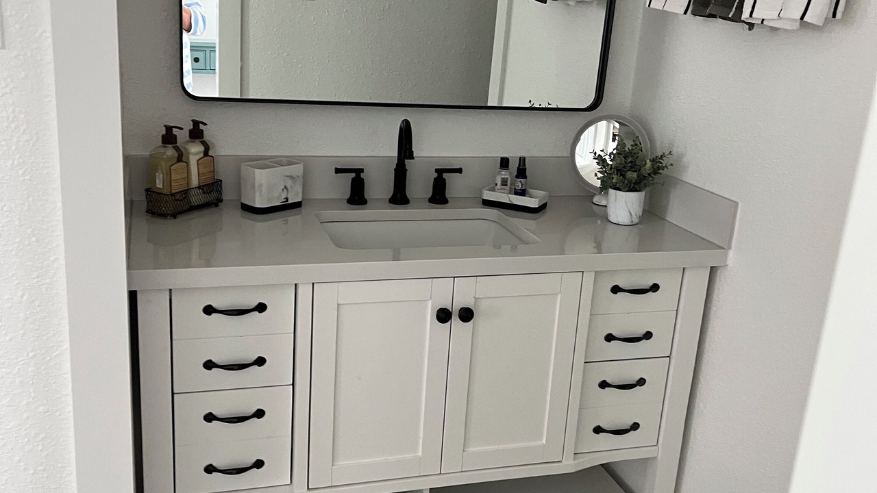 Photo of Bathroom in Brazoria