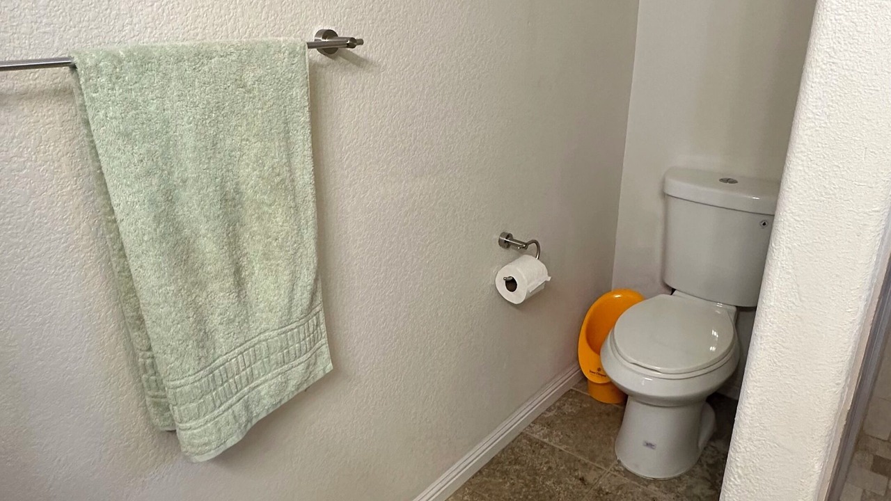 Photo of Bathroom in Canyon Gate