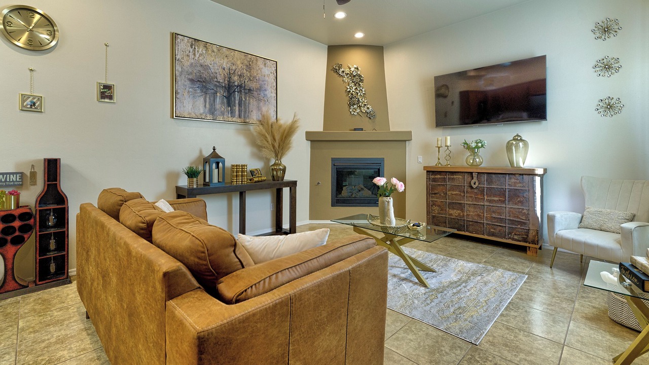 Photo of Livingroom in Tumacacori