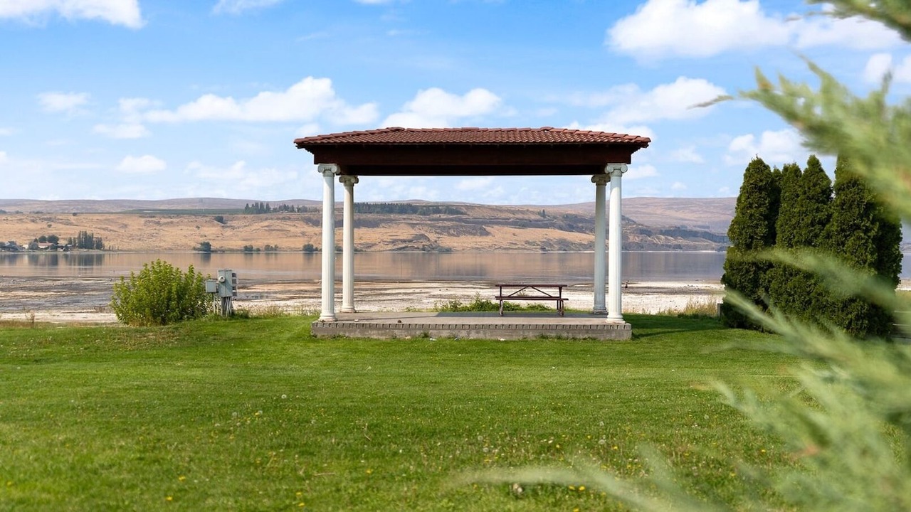 Photo of Others in Soap Lake