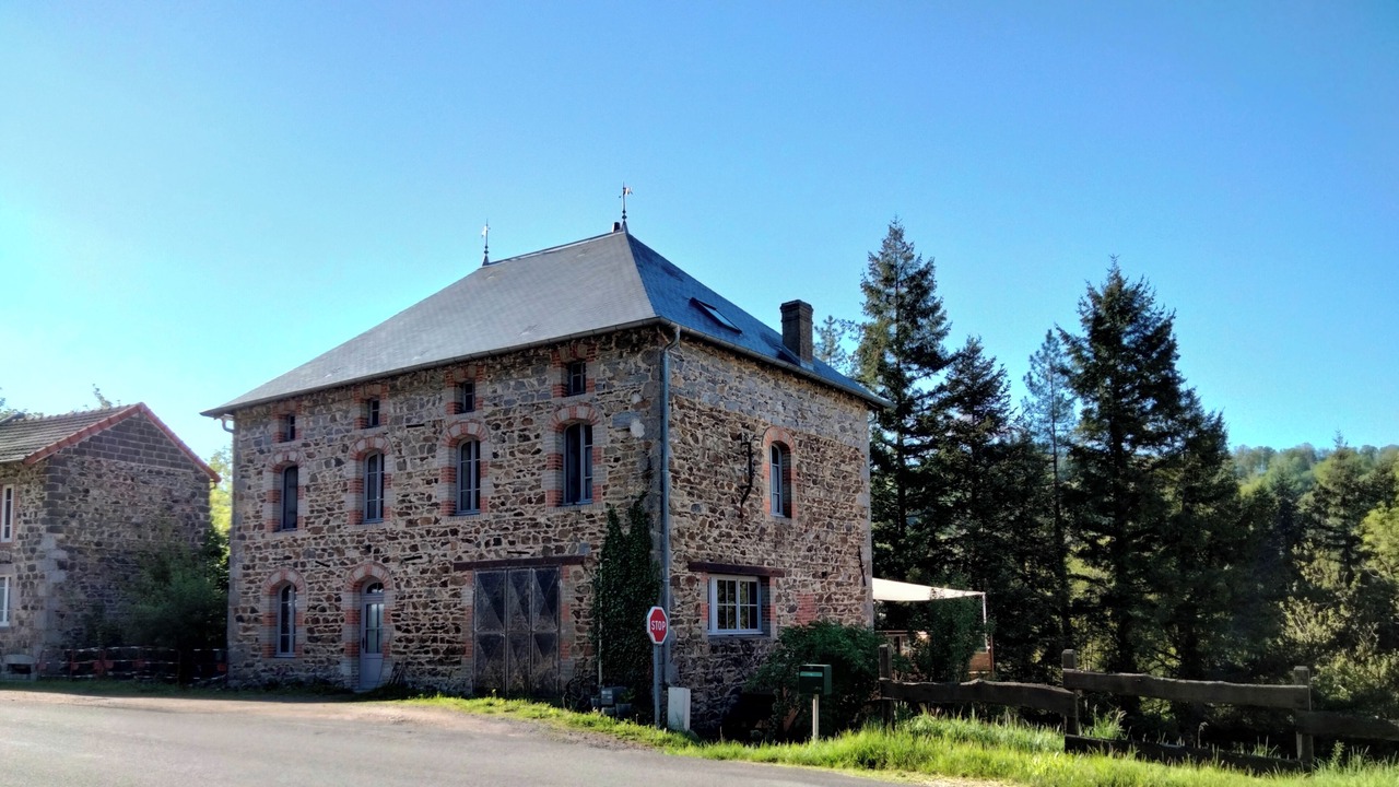 Photo of Outdoor in Ferrieres-sur-Sichon