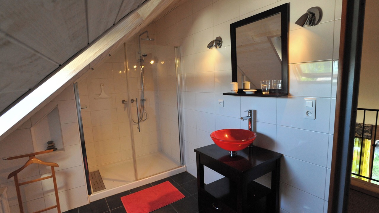 Photo of Bathroom in Ceyssat