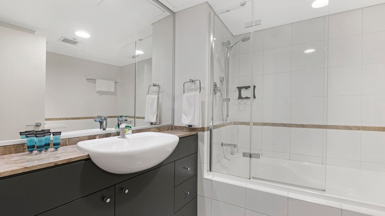 Photo of Bathroom in Haymarket