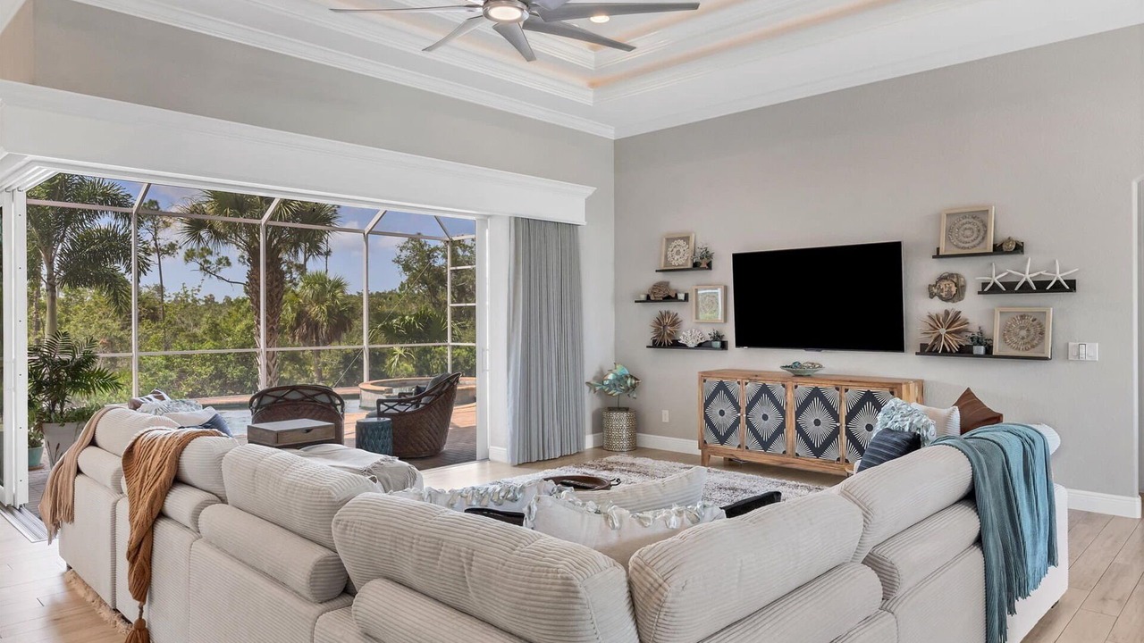 Photo of Livingroom in Burnt Store Isles