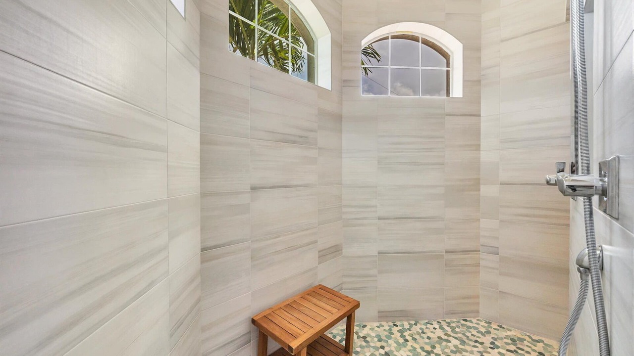 Photo of Bathroom in Burnt Store Isles