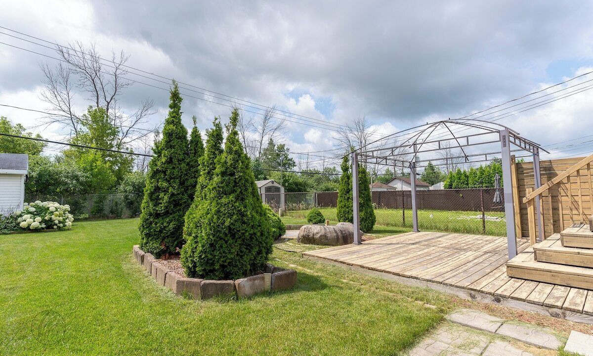 Photo of Outdoor in Vaudreuil
