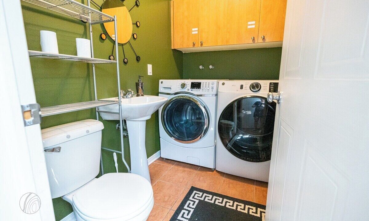 Photo of Bathroom in Vaudreuil