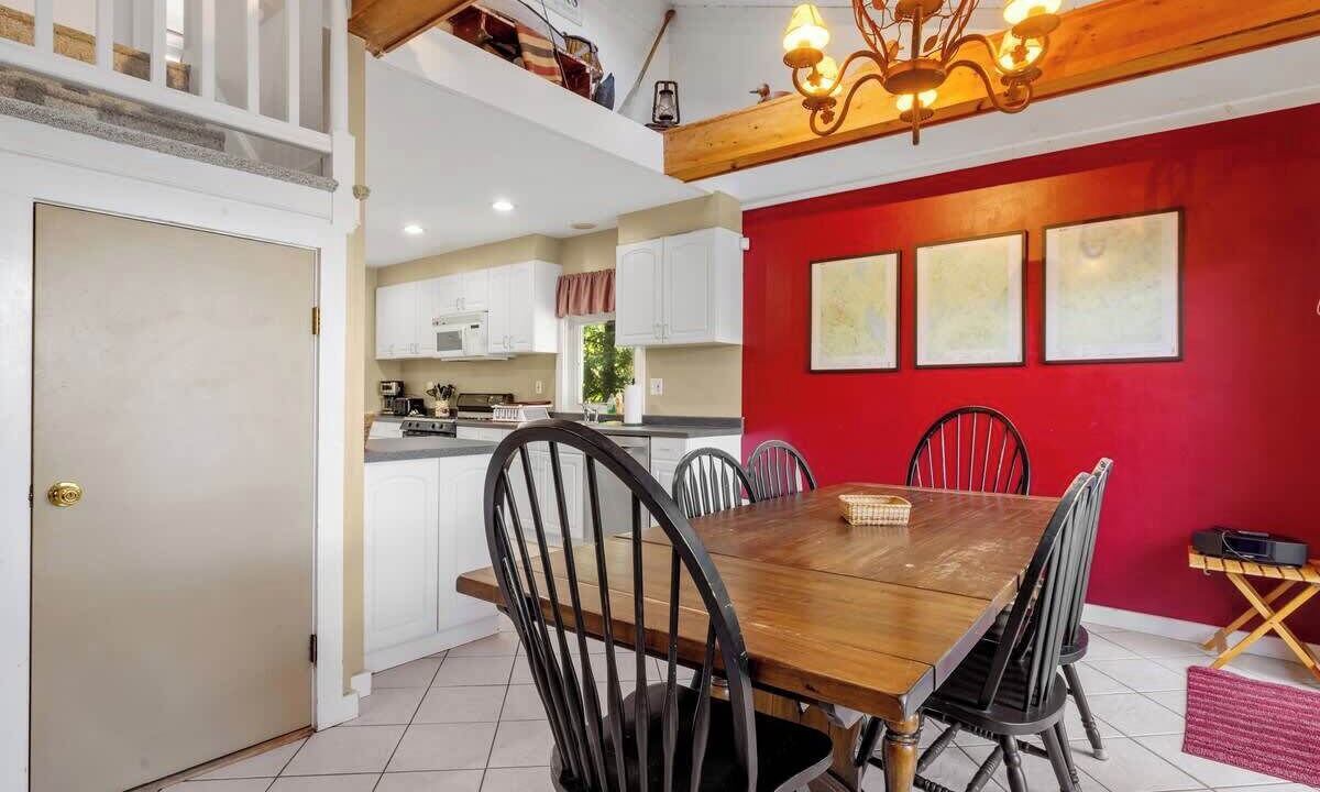 Photo of Others in The Bays