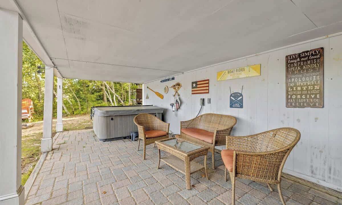 Photo of Patio Balcony in The Bays