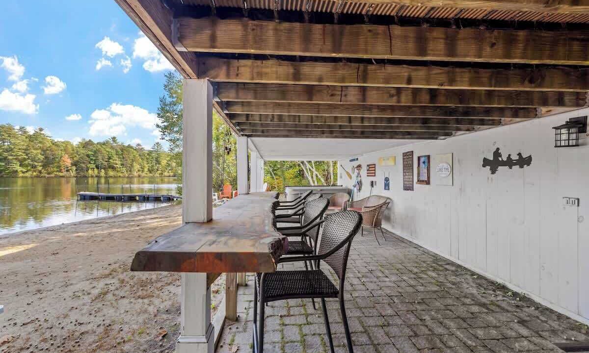 Photo of Outdoor in The Bays