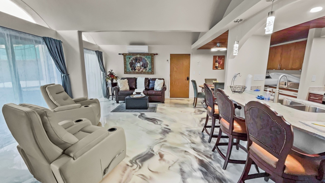 Photo of Livingroom in Clifton