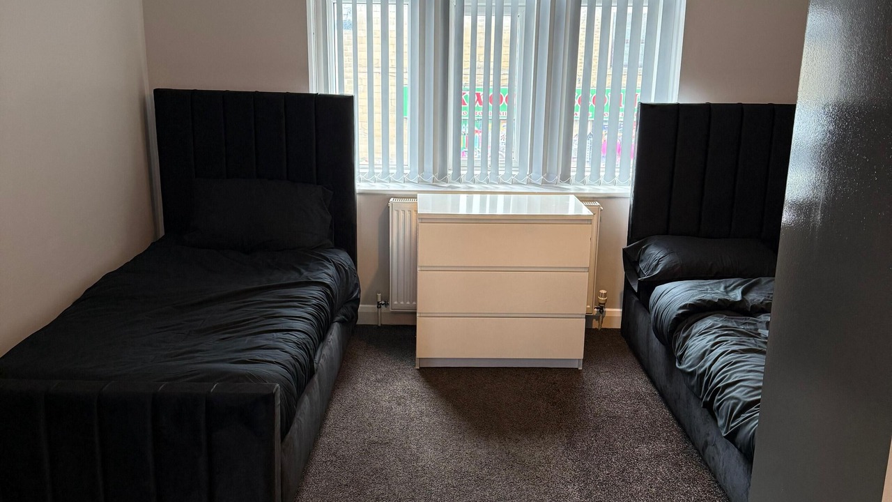 Photo of Others in Huddersfield