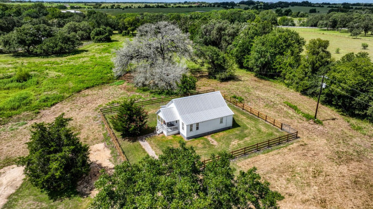 Photo of Outdoor in Round Top