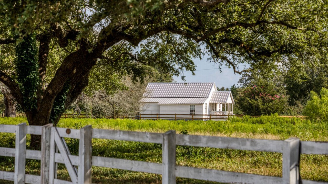 Photo of Outdoor in Round Top
