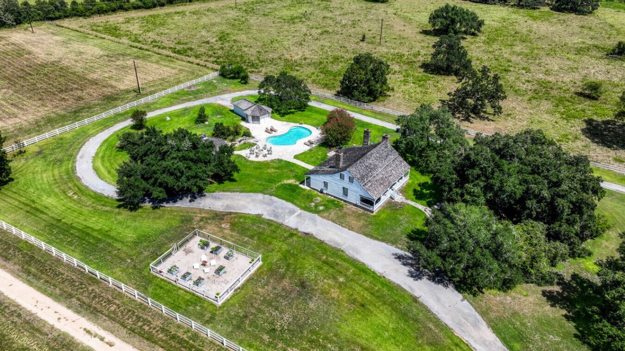 Photo of Outdoor in Round Top