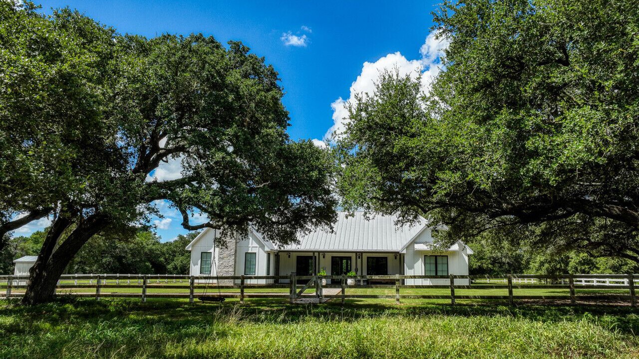 Photo of Outdoor in Round Top