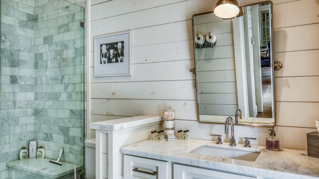 Photo of Bathroom in Round Top