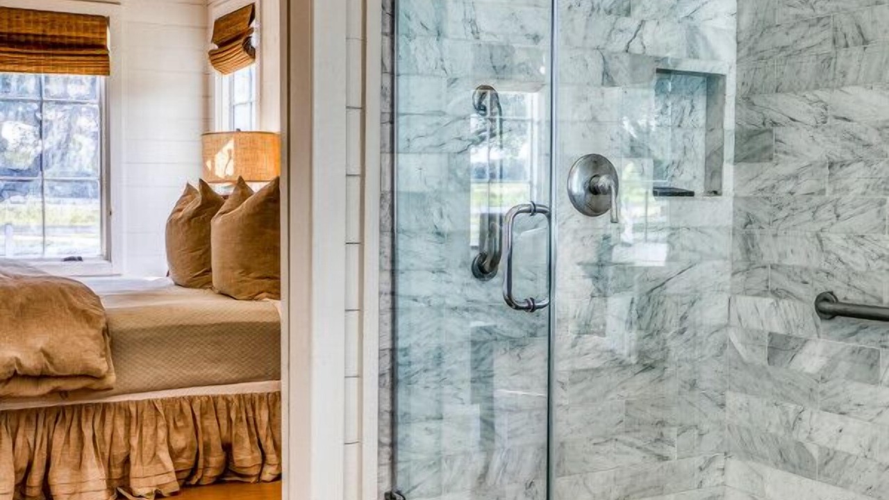Photo of Bathroom in Round Top