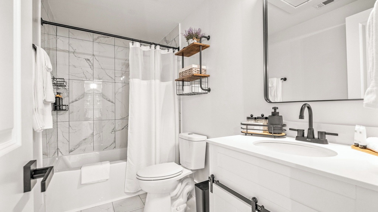 Photo of Bathroom in Southeast Pensacola