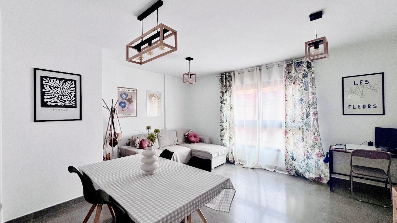 Photo of Livingroom in Pego