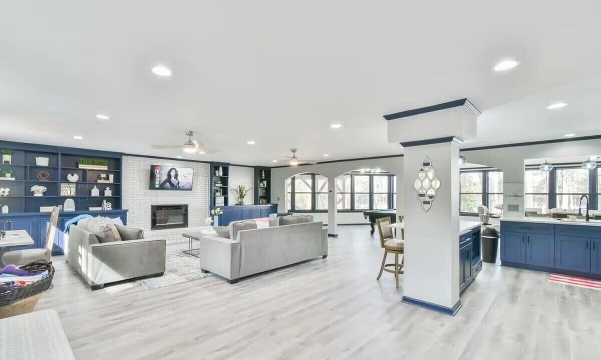 Photo of Livingroom in Flowery Branch
