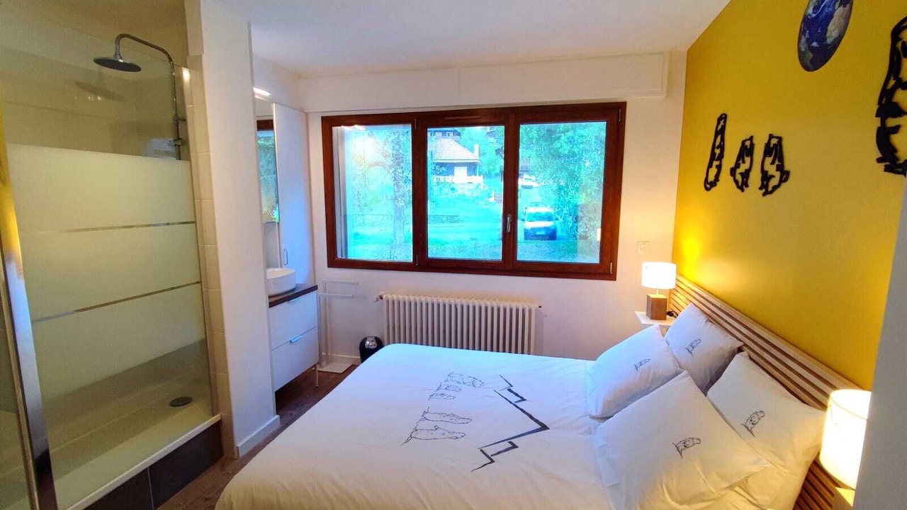 Photo of Bedroom in Plateau-d'Assy