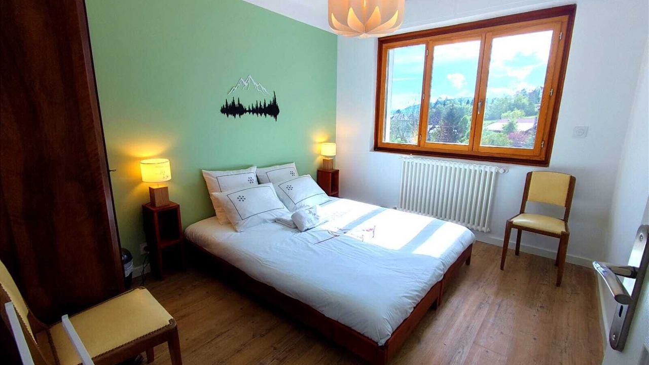 Photo of Bedroom in Plateau-d'Assy