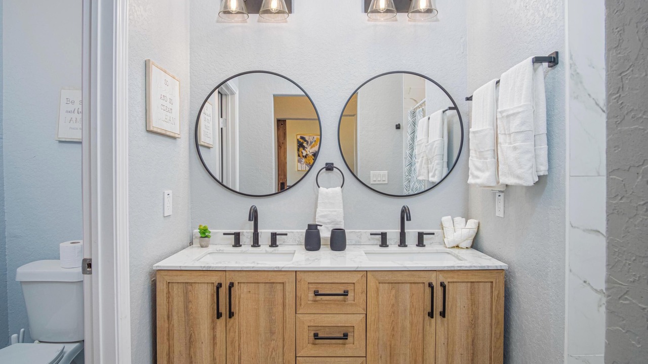 Photo of Bathroom in Near East Side