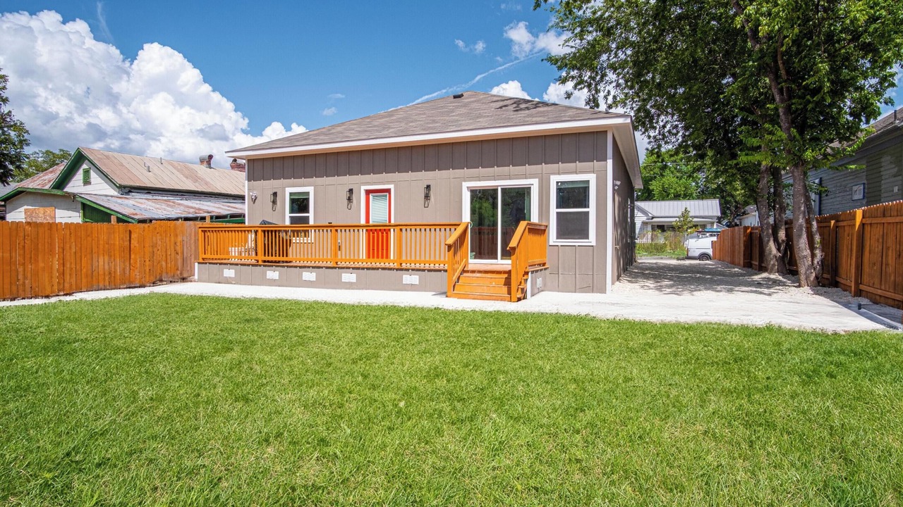 Photo of Outdoor in Near East Side