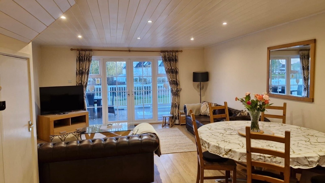 Photo of Livingroom in South Cerney