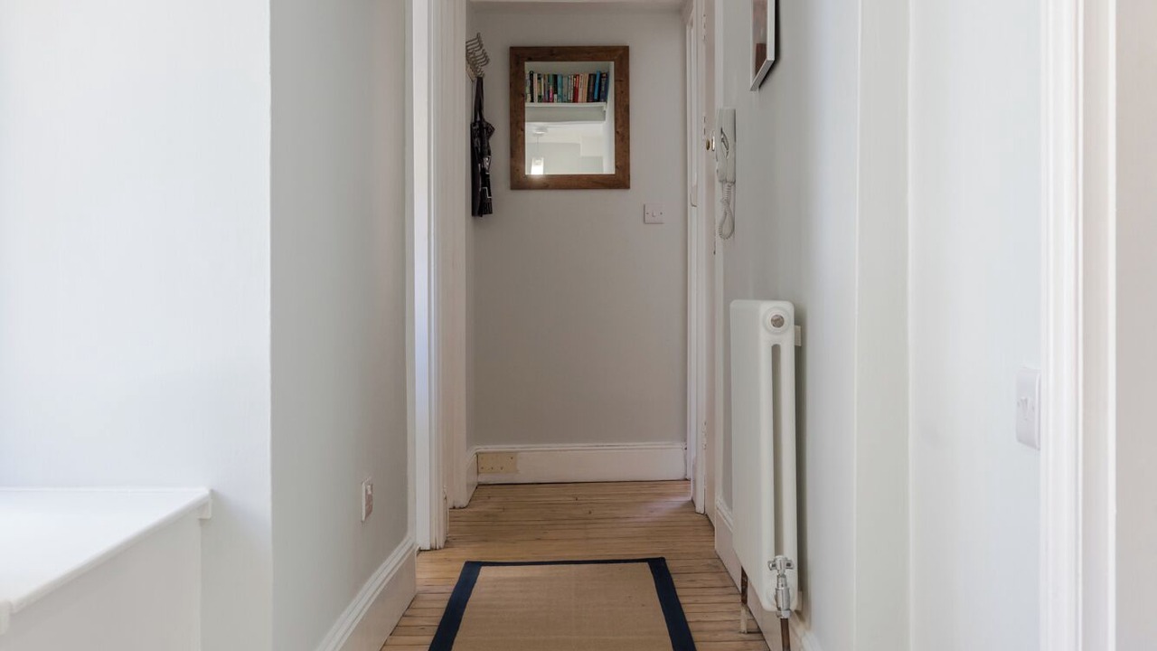 Photo of Others in Oval