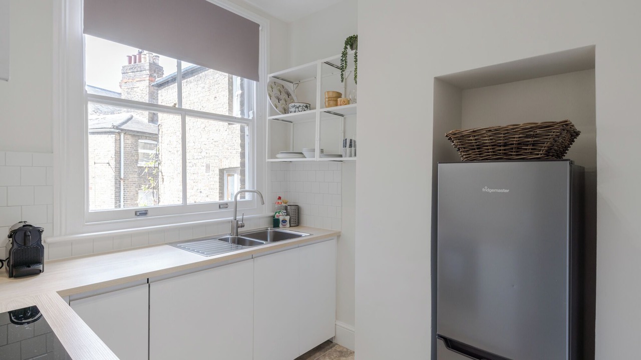 Photo of Kitchen in Oval