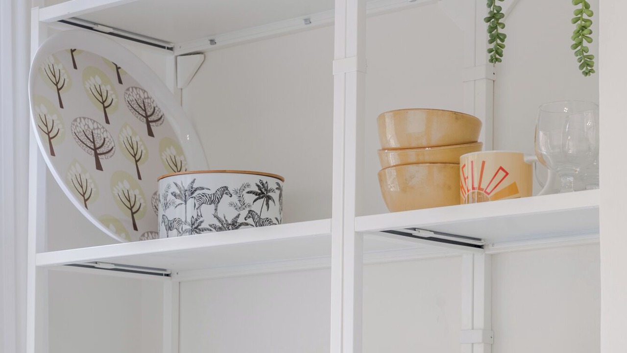 Photo of Others in Oval