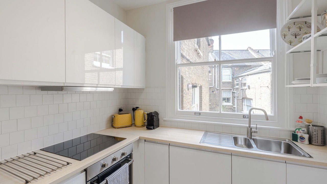 Photo of Kitchen in Oval