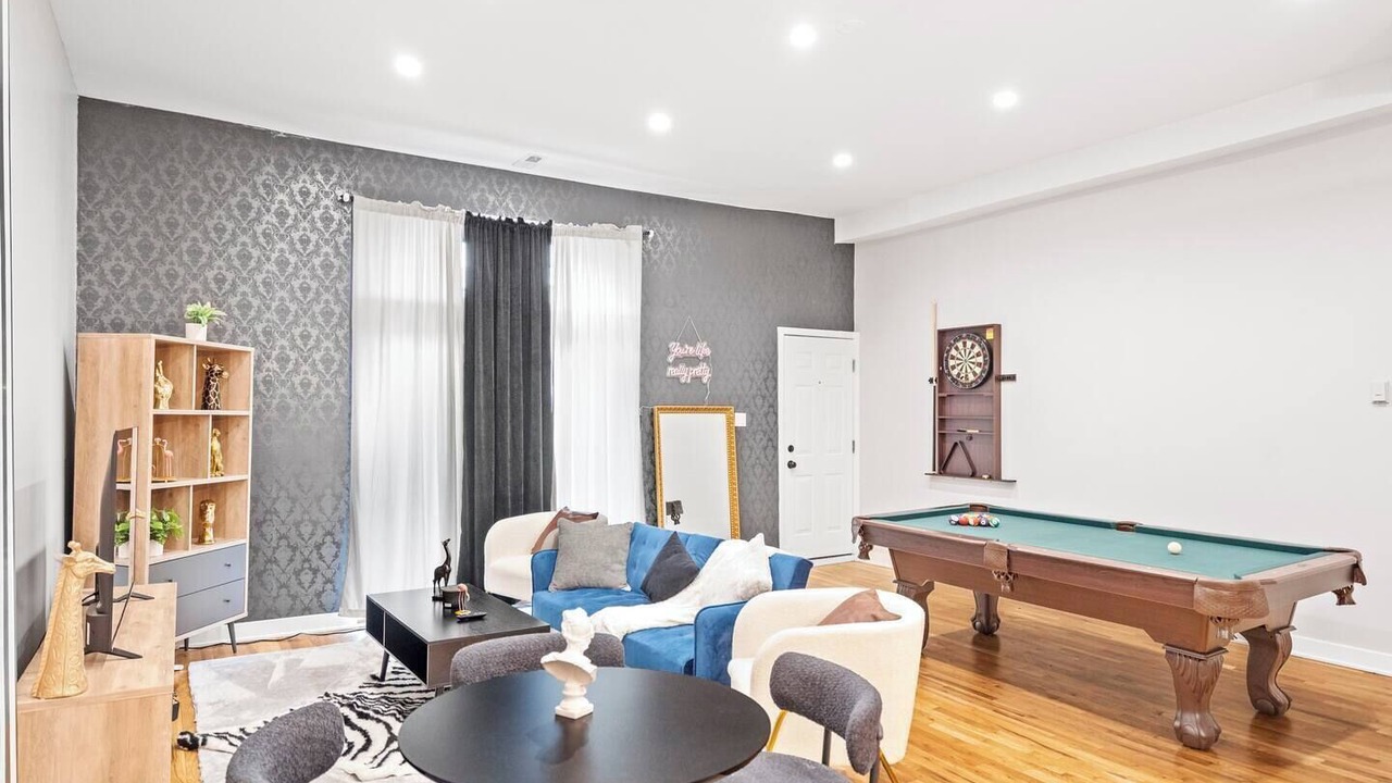 Photo of Bedroom in Bucktown