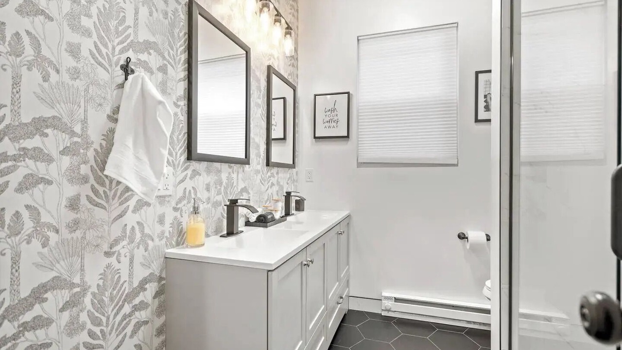 Photo of Bathroom in Bucktown