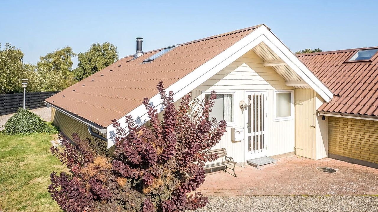 Photo of Others in Askeby